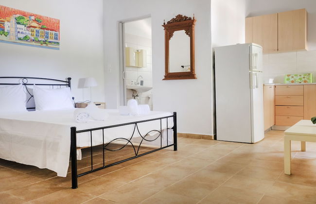 House of Paradise in front of the golf court-sea - Foto 7