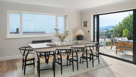 Luxury seaside home - 5 mins walk to beach - hot tub - Foto 2