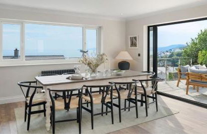 Luxury seaside home - 5 mins walk to beach - hot tub - Foto 2