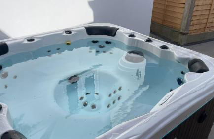 Private Luxury By The Sea, With A Personal Gym, Hot Tub, And Free Parking! - Photo 72