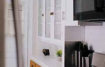 Sleeps 22 • Modern Multi-Unit • Gym • Workspaces - Photo 26