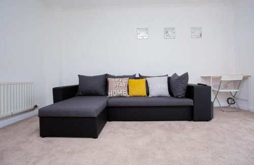 Intellect Suites - Photo 2