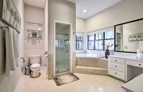 Modern Lakehouse with Stunning Views and Hot Tub! - Foto 19