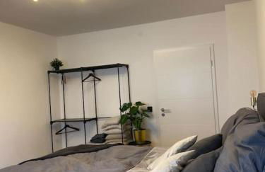 Schöne 2 Zimmer Wohnung Kingsize-Bett - Foto 8