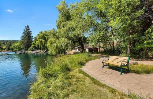 Riverfront Condo with Amazing View - Downtown Bend - Foto 35