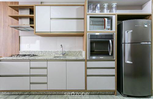 ELUs - Building with Rooftop Pool 350m from the Beach! - Photo 18