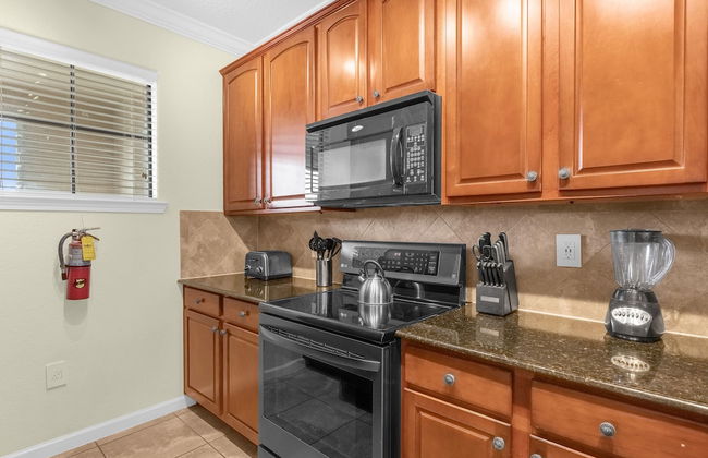 Condo With Private Patio - Near Animal Kingdom - Photo 14