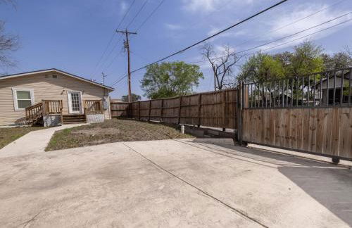 Charming Dreamy Home Close to Downtown SA - Foto 44