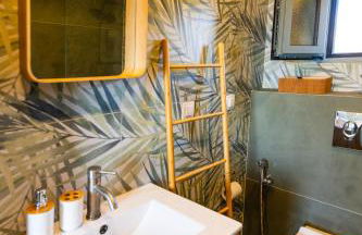 Savina Seafront Home - Photo 14