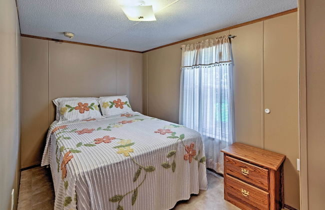 Waterloo Home with Fire Pit - half Mi to Boat Ramp! - Foto 7