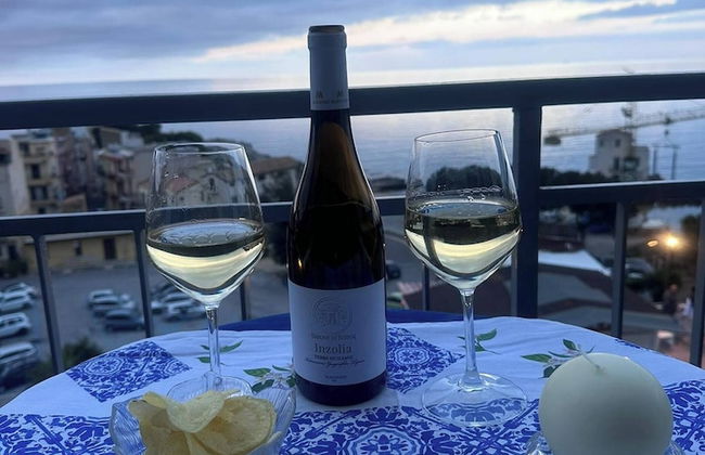 Seafront House Le Finestre Sul Mare With Balcony - Photo 6