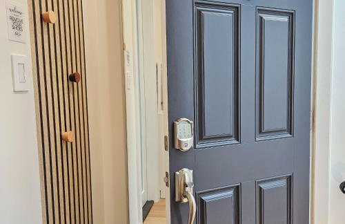 Bright Modern 2-bedroom apartment - Prime Astorioa - near subway - Foto 4