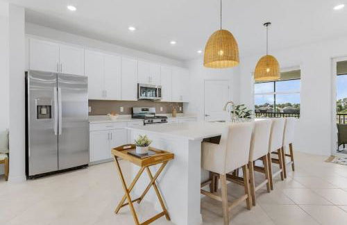 Babcock National Coach Crisp, Elegant and Serene - Foto 19