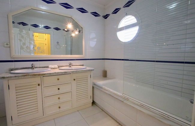 Tess Villa Becerra in Alhaurin de la Torre - Foto 18