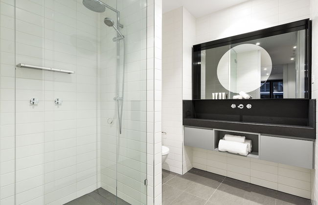 Tyrian Serviced Apartments - Albert Park Lake - Photo 23