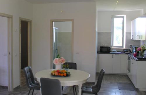 VILLA LA BOUGANVILLEA - Countryside Villa with Private Pool, Surrounded by Nature in VELLETRI - LAZIO - Foto 35