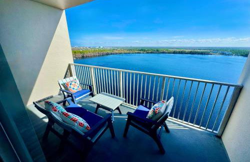 Balcony King Suite - Lake & Pool view - Foto 33