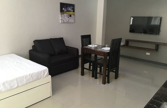 Beinte Singko de Marso Apartments - Foto 42