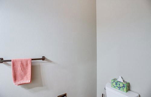 Pelican Rapids Lake House with Water Views and Dock! - Foto 12