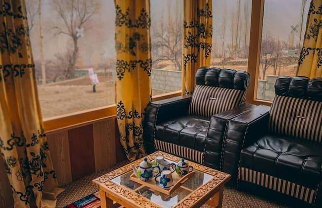 Gulbast House - Photo 18