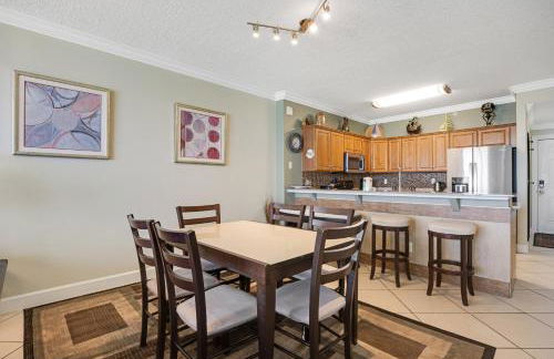 PARKING INCLUDED-Beachfront 2BD Ocean Villa! Gorgeous Amenities, Private Complex - Photo 13