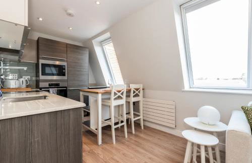 Cosy Central Stylish Apartment in Twickenham - Pass the Keys - Foto 7