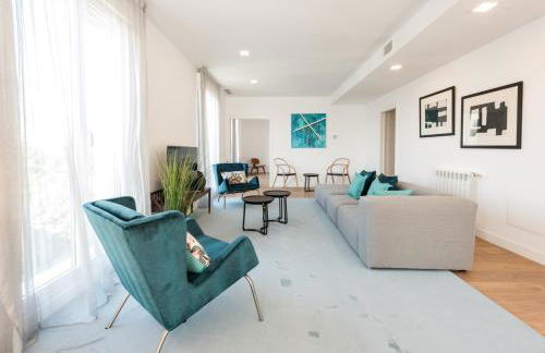 Plaza de España Skyline - Photo 64