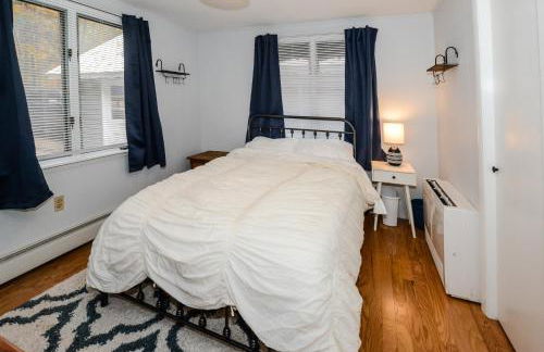 Sebago Lake Family Escape - sandy beach - swim - hike - ski - Foto 4