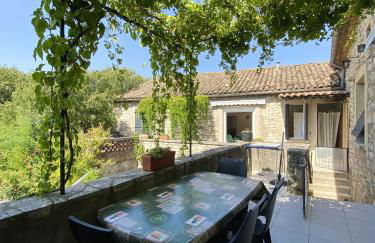 Location chaleureuse à Orgnac-l'Aven avec piscine partagée - Foto 40