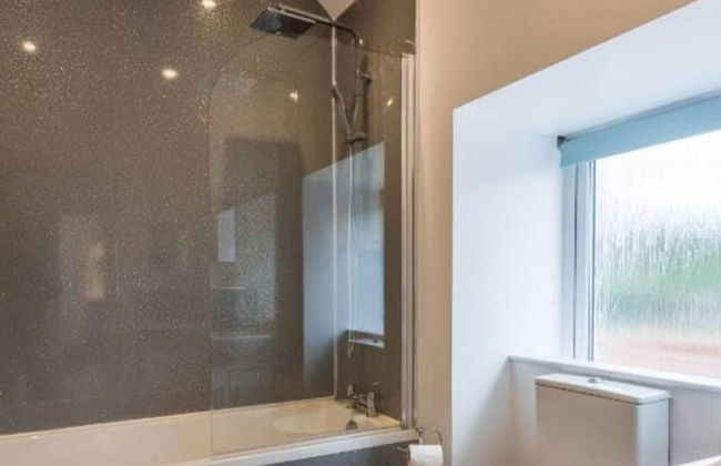 Ideal Couples Base for Exploring the Island - Foto 10