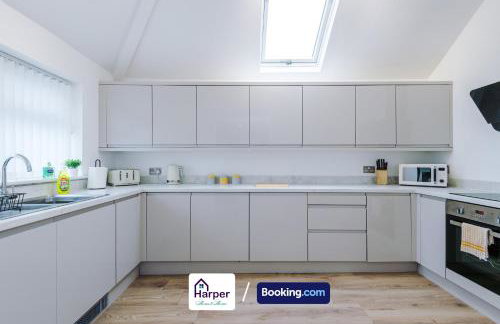 4 Bedroom House Sleeps 8 with Loft Bedroom and Pool Table in Hawarden - Foto 5