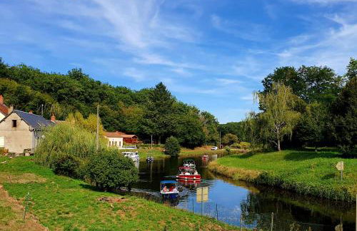 Gîte 16 écluses canal du Nivernais - Foto 2