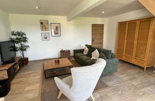 Luxury 1 bed house with shared pool - Foto 2