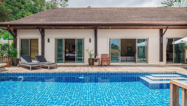 Ivory Pool Villa in Nai Harn - Foto 5, Habitación