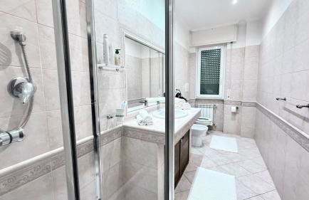 FARSHI home - Photo 26