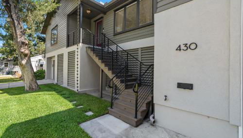 Tropic Bliss l Backyard Oasis l Mins to DNTN - Foto 2