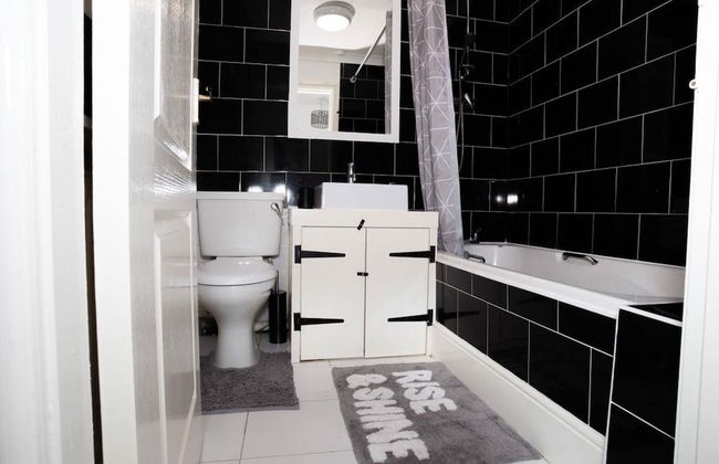 Lovely 2bedroom Home in Haydock With Free Parking - Foto 25