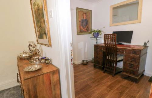 The White House - Photo 13