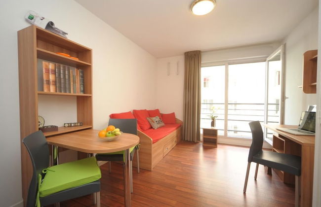 Studilodge - Zola Park - Photo 10