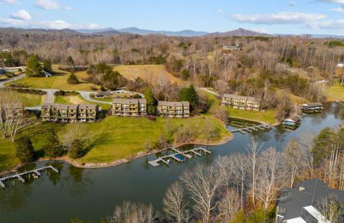 Harbor Ridge - Lakefront Retreat, Great Views, Pool and Dock Access! - Foto 12