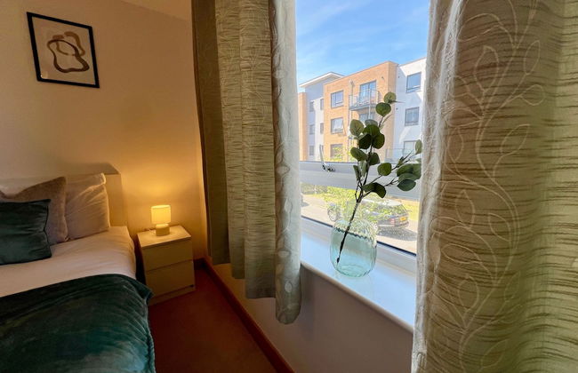 Tranquil Dartford Escape - 2 Bedroom Apartment - Foto 6