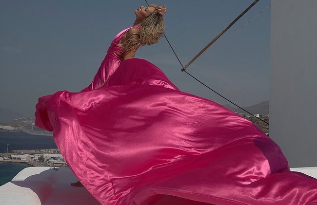Mykonos Flying Dress High End Professional Photographer - Photo 23