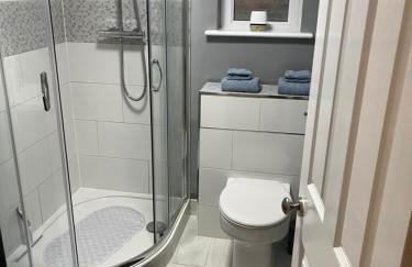 Garden Flat near train station - Foto 18