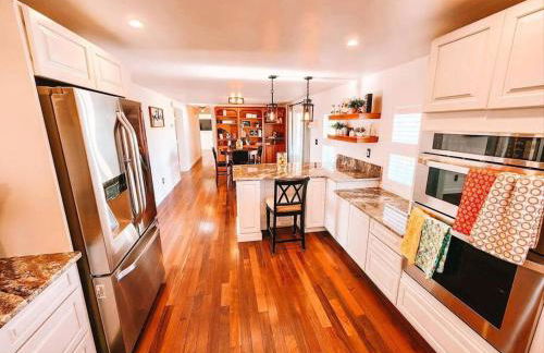 Penrose Retreat! Pet Friendly - Photo 17