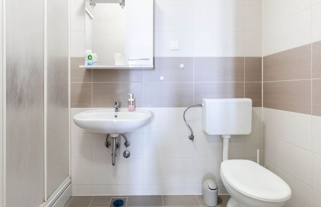 Comfortable Apartment in Novalja near Zrče Beach - Foto 9