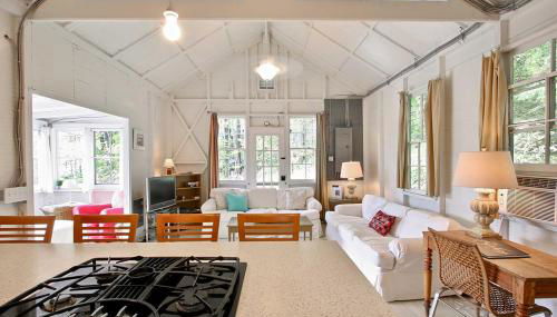 Cozy Stockbridge Cabin - Walk to Beach and Lake! - Foto 4