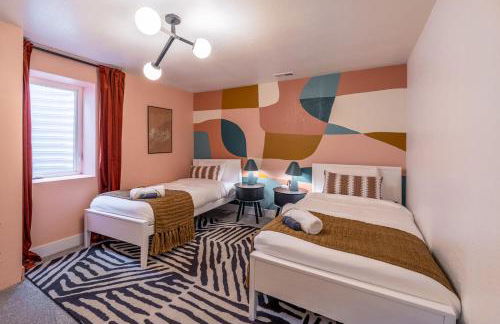 Movie Theater and Mini Golf with 2 King Beds - Foto 25