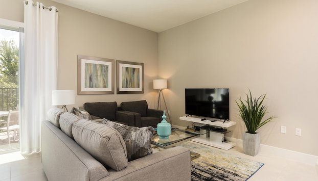 4 BR 4 BA Full Kitchen A C 5min Disneyworld - Foto 3, Habitación