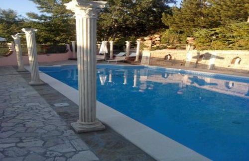Villa in Tagliacozzo with Pool and Nature - Foto 1