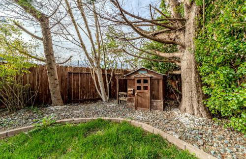 Hedge Rose House - Photo 37